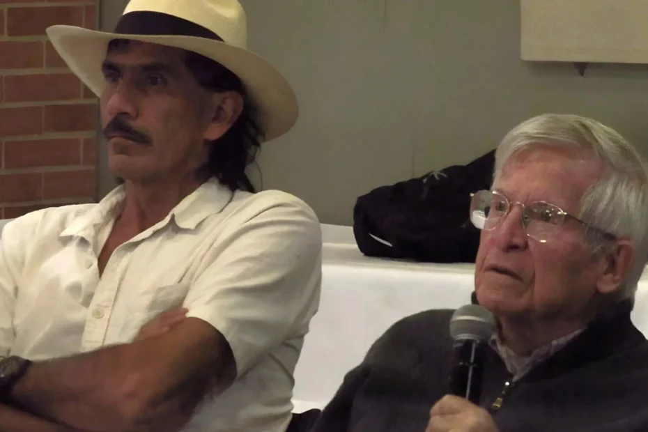 Padre con alcalde municipal